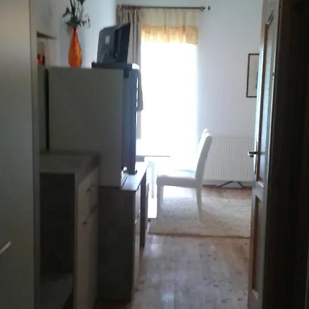 - - Klippitz Nordost ホテル